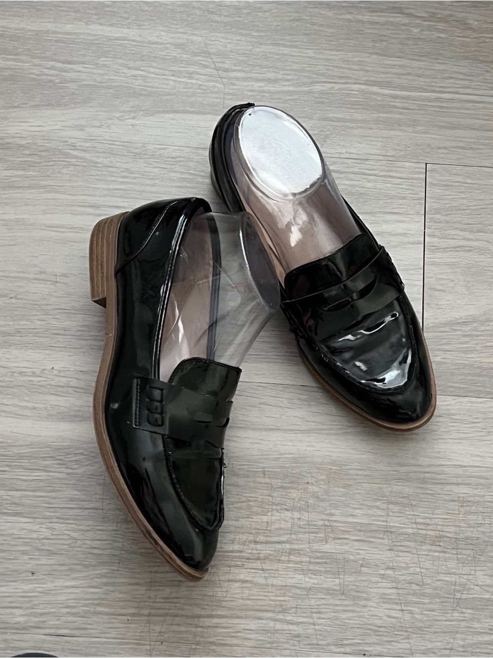 Jane and the Shoe Black Patent Penny Loafers Women’s Size 7 Slip-On Preppy Offic